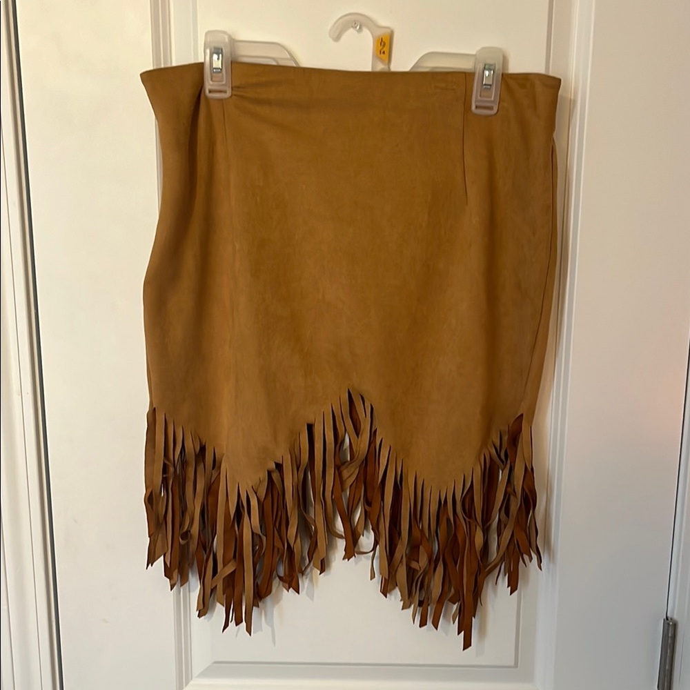 SHEIN Tan Asymmetrical Mini Skirt for Casual Resort Wear